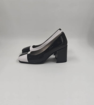 Jeffrey Campbell - Mod-Mod Pump Black/White