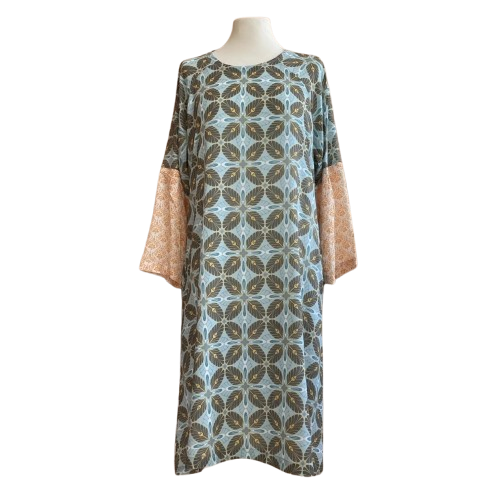 Erfurt Luxury - Printed 3/4 sleeve Dress Multi Color