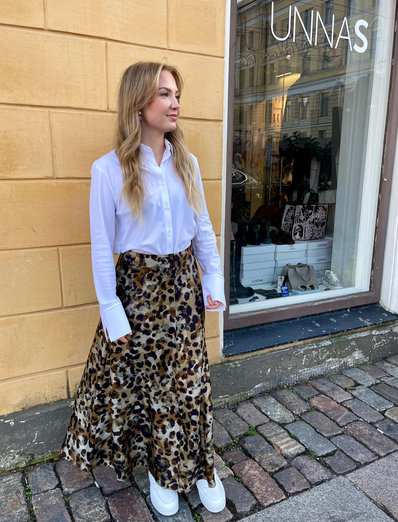 Lasa - Short Sleeve Sweater Camel