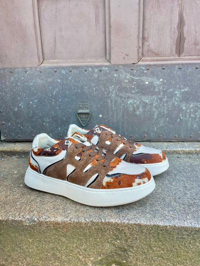 Noa Harmon – Cora Sneaker