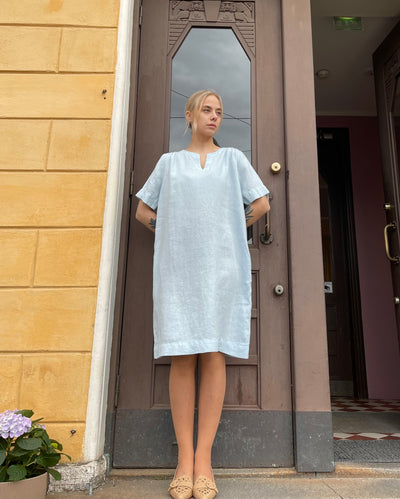 By Basics - Short Linen Dress Light Blue